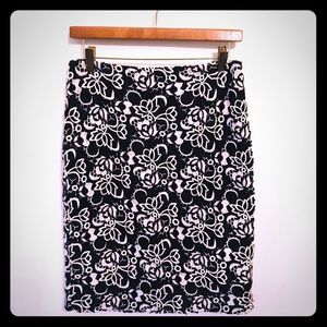 Talbot lace skirt